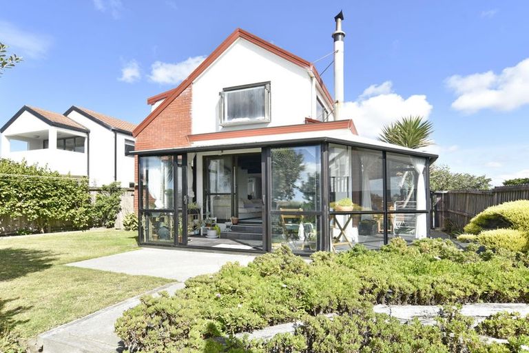 Photo of property in 410a Marine Parade, South New Brighton, Christchurch, 8062