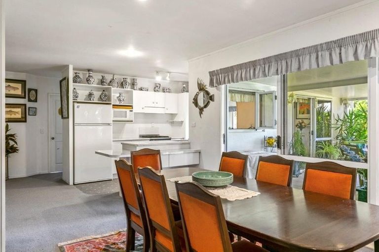 Photo of property in 29 Fairview Terrace, Waipahihi, Taupo, 3330