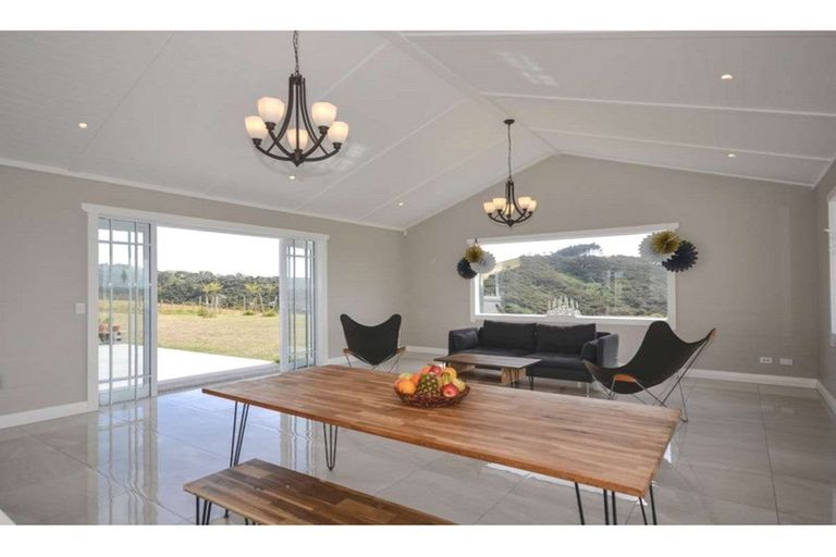 Photo of property in 4 Fernbird Grove, Kerikeri, 0294