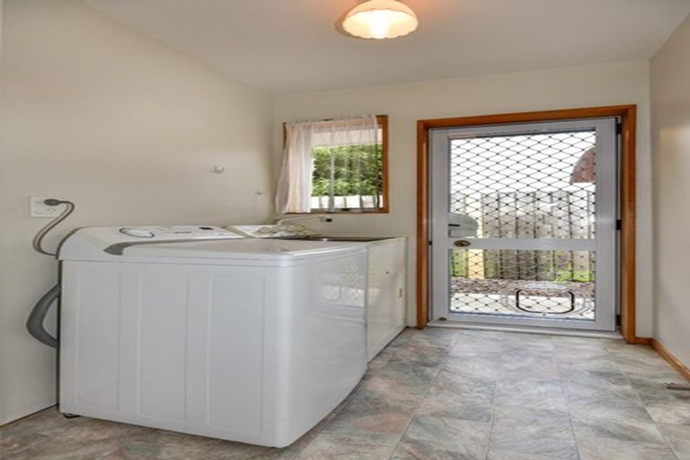 Photo of property in 4/7 Dilworth Street, Riccarton, Christchurch, 8011