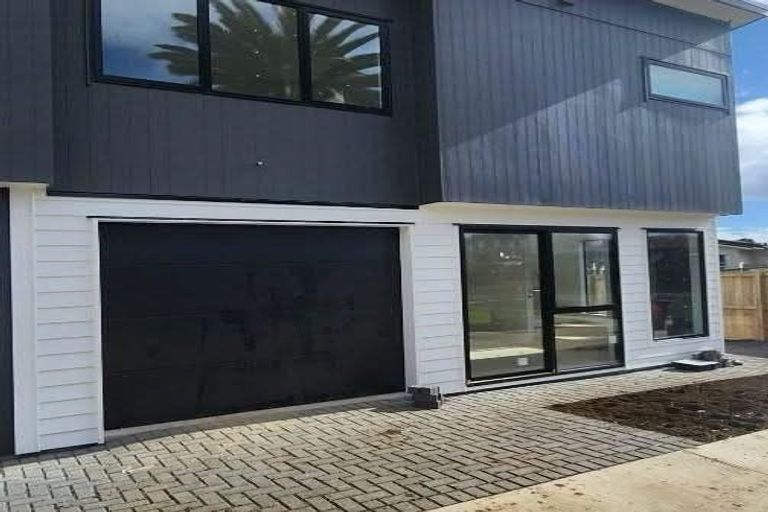 Photo of property in 3/30 Arnwood Street, Manurewa, Auckland, 2102