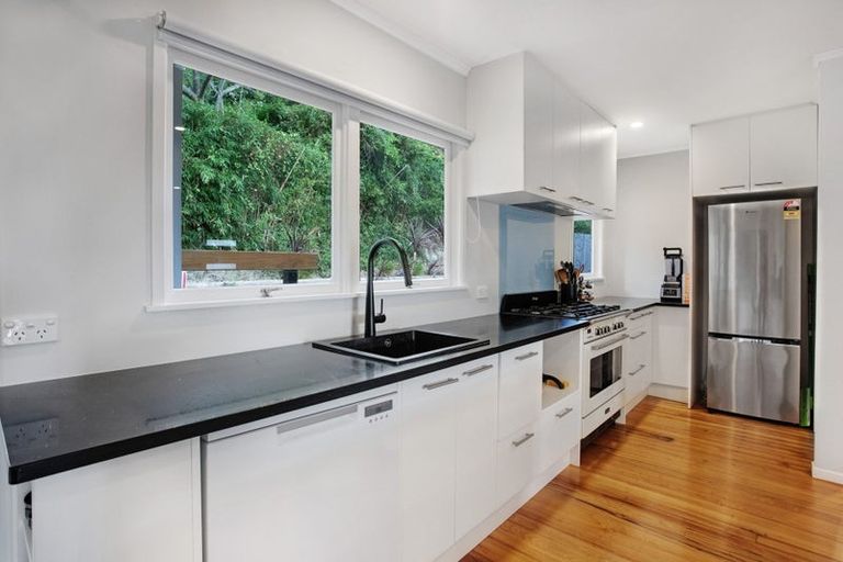 Photo of property in 2/64 Alton Avenue, Hillcrest, Auckland, 0627