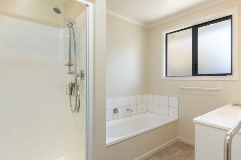 Photo of property in 28 Merlot Place, Riversdale, Blenheim, 7201