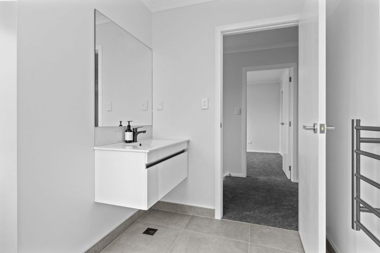 Photo of property in 1/54 Wellington Street, Howick, Auckland, 2014