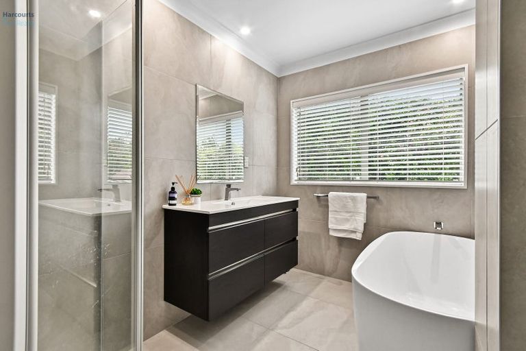 Photo of property in 114 Colombo Road, Waiuku, 2123