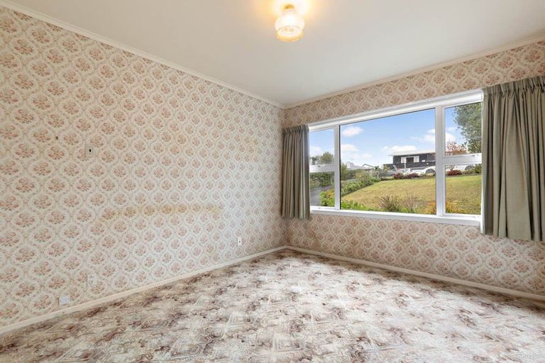 Photo of property in 31 Sunrise Avenue, Murrays Bay, Auckland, 0630