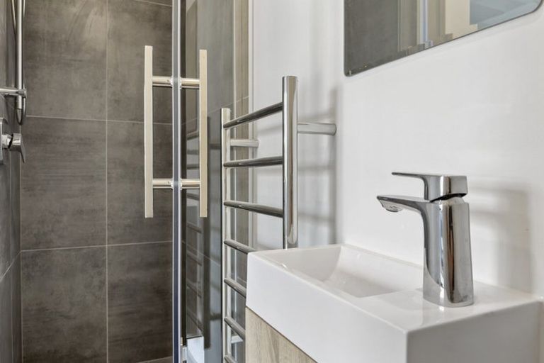 Photo of property in 177 Wainui Road, Silverdale, 0932