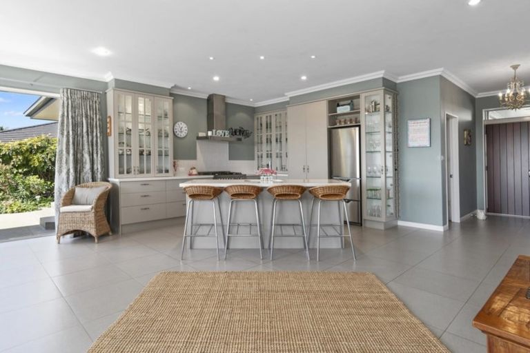 Photo of property in 14 Dayna Avenue, Ohauiti, Tauranga, 3112