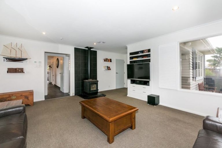 Photo of property in 36 Plassey Street, Havelock North, 4130