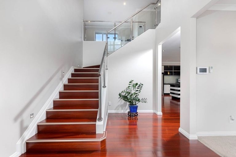 Photo of property in 37a Dominion Street, Takapuna, Auckland, 0622