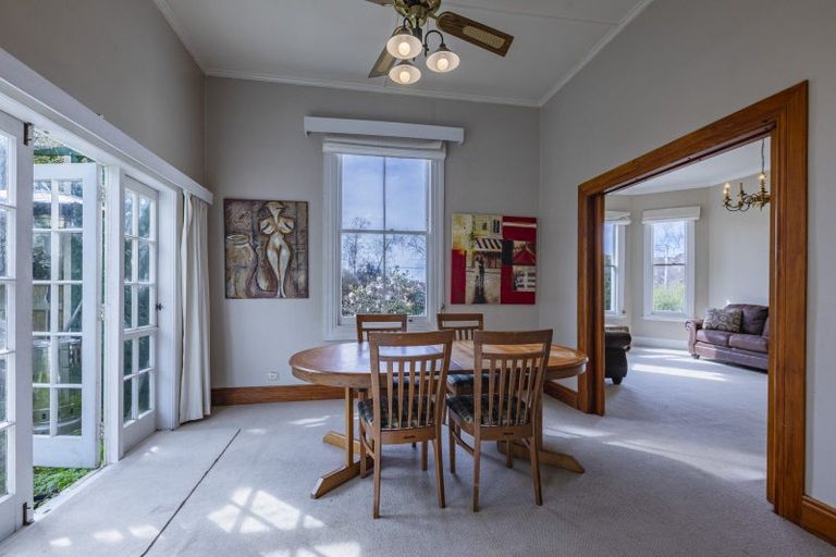 Photo of property in 5 Saint Marys Road, Waipukurau, 4200