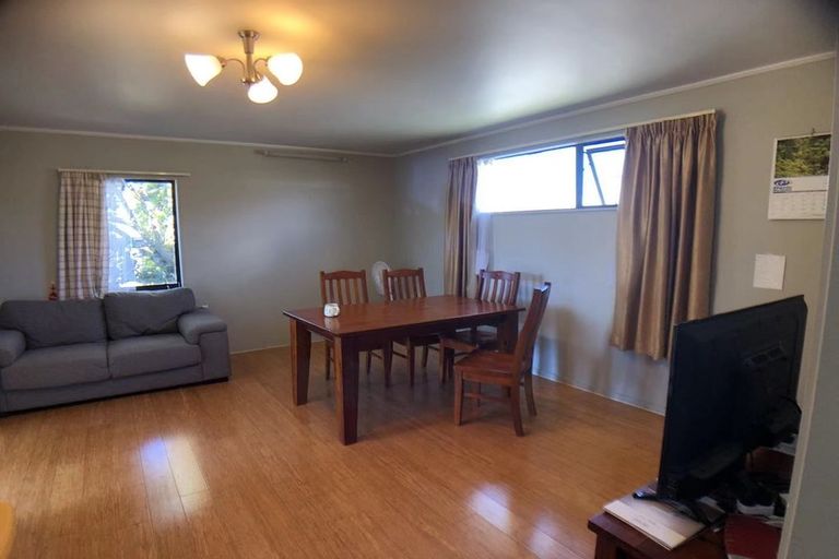 Photo of property in 1/27 Jarman Road, Mount Wellington, Auckland, 1060