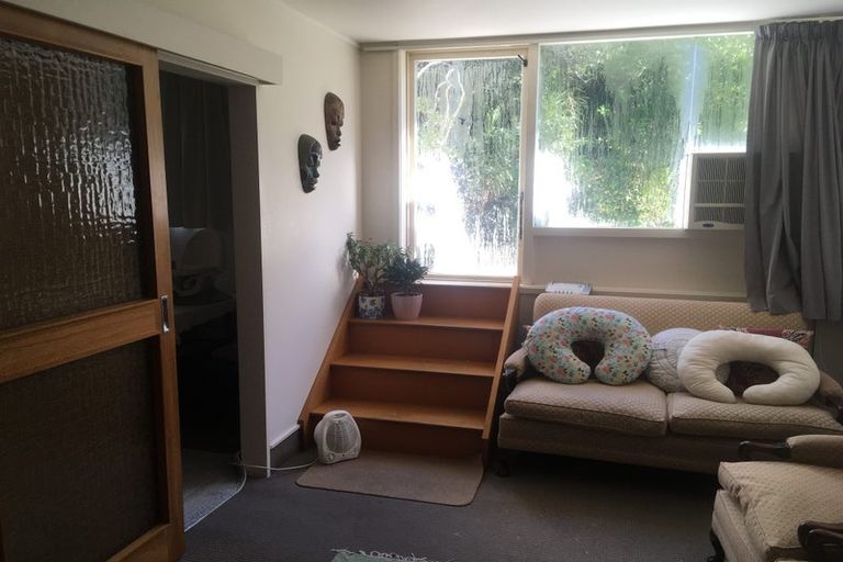 Photo of property in 4/15 Upper Lewisville Terrace, Thorndon, Wellington, 6011