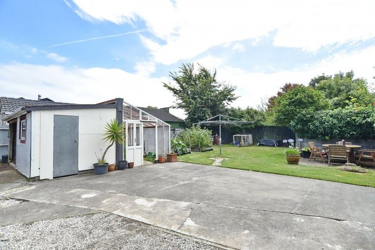Photo of property in 69 West Belt, Rangiora, 7400
