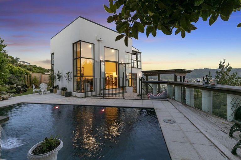 Photo of property in 23 Meadowbank Drive, Belmont, Lower Hutt, 5010