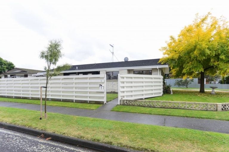 Photo of property in 2 Neagle Place, Greenmeadows, Napier, 4112