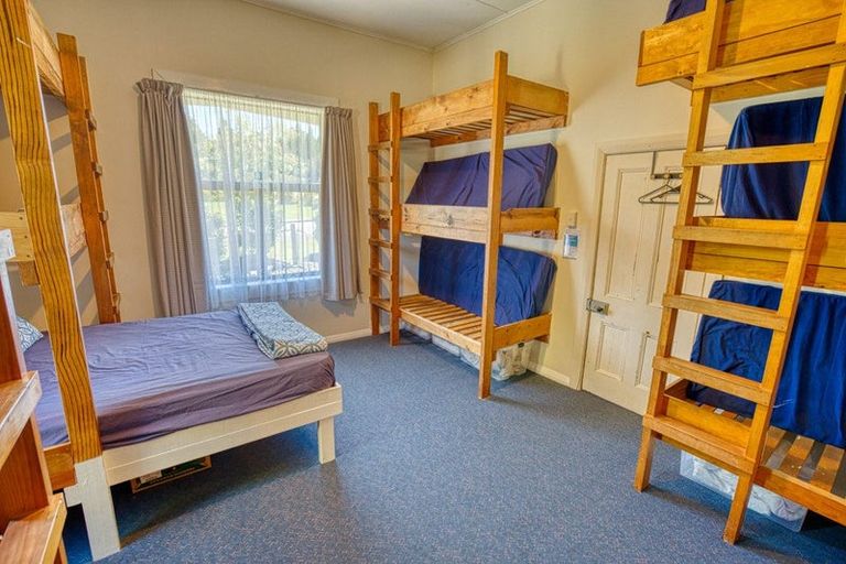 Photo of property in 55 Ahau Street, Moana, 7872