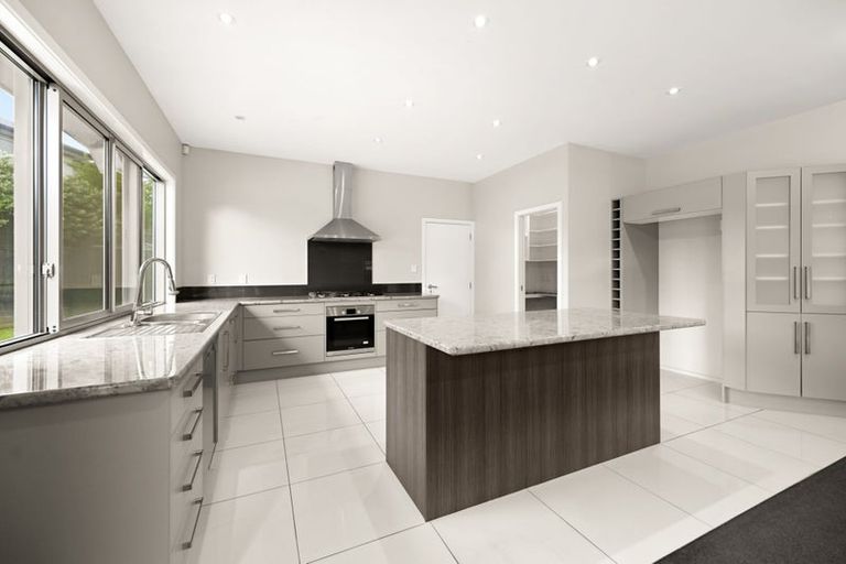 Photo of property in 11 Petersburg Drive, Flagstaff, Hamilton, 3210