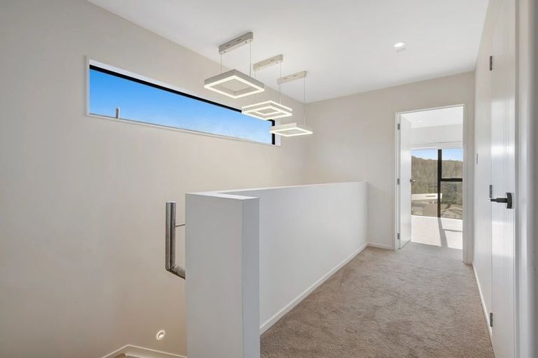 Photo of property in 8b Ringi Lane, Orewa, 0931