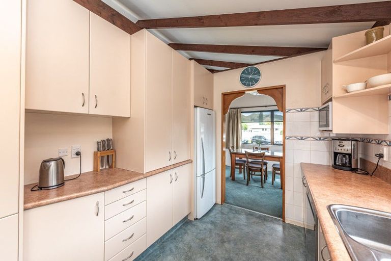 Photo of property in 15 Willow Place, Aramoho, Whanganui, 4500