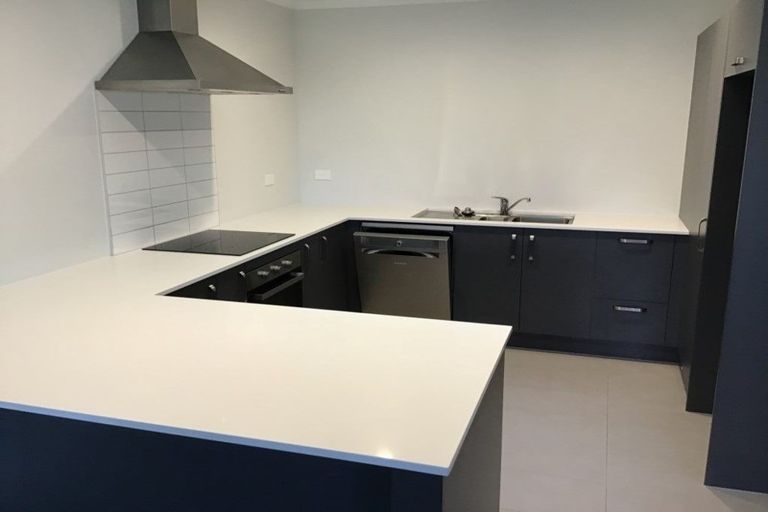 Photo of property in 8 Naeo Close, Papamoa Beach, Papamoa, 3118