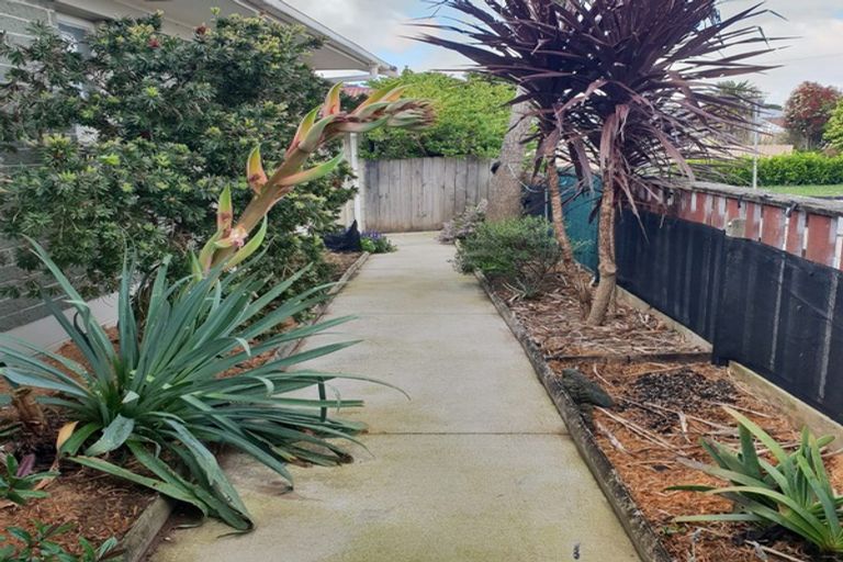 Photo of property in 16a Warriston Avenue, Waiuku, 2123