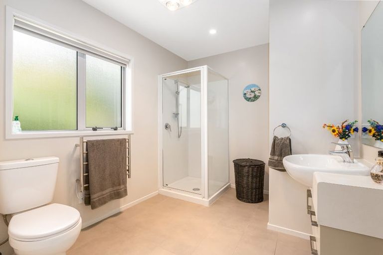 Photo of property in 17 Kaimai Place, Aotea, Porirua, 5024