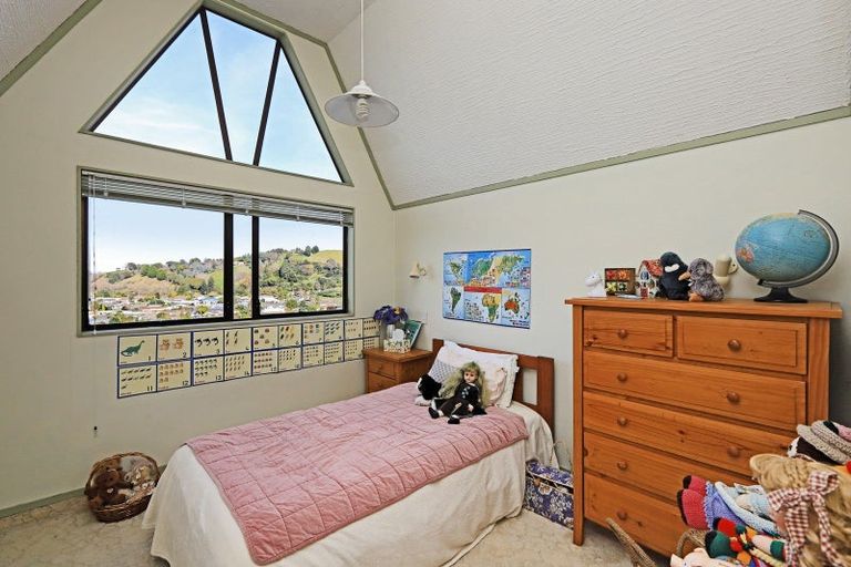 Photo of property in 17 Ewan Place, Taradale, Napier, 4112