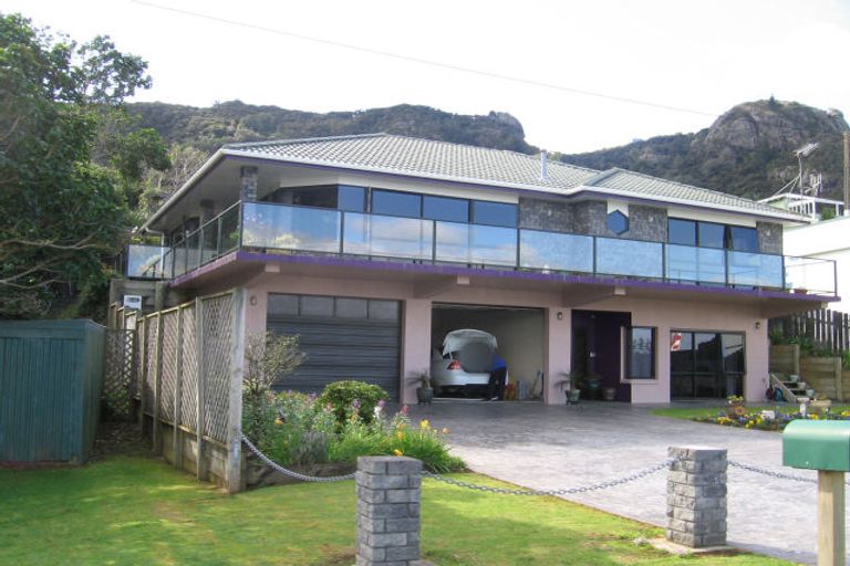 Photo of property in 15 Beach Road, Whangarei Heads, 0174