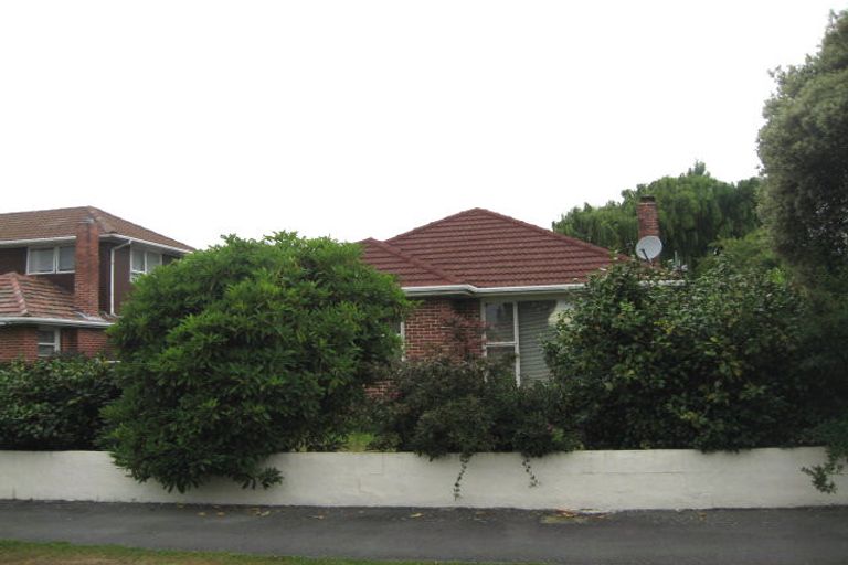 Photo of property in 14 Smartlea Street, Hoon Hay, Christchurch, 8025
