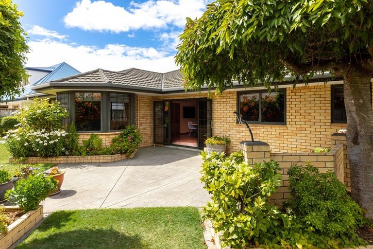Photo of property in 14 Springswood Grove, Springlands, Blenheim, 7201