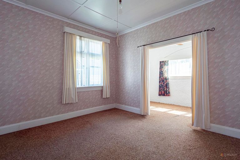 Photo of property in 26 Jollie Street, Geraldine, 7930