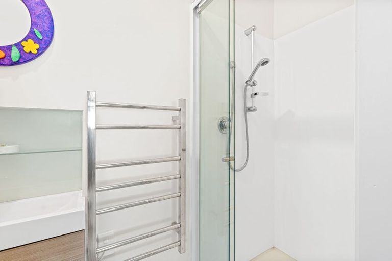 Photo of property in 16 Edinburgh Street, Levin, 5510