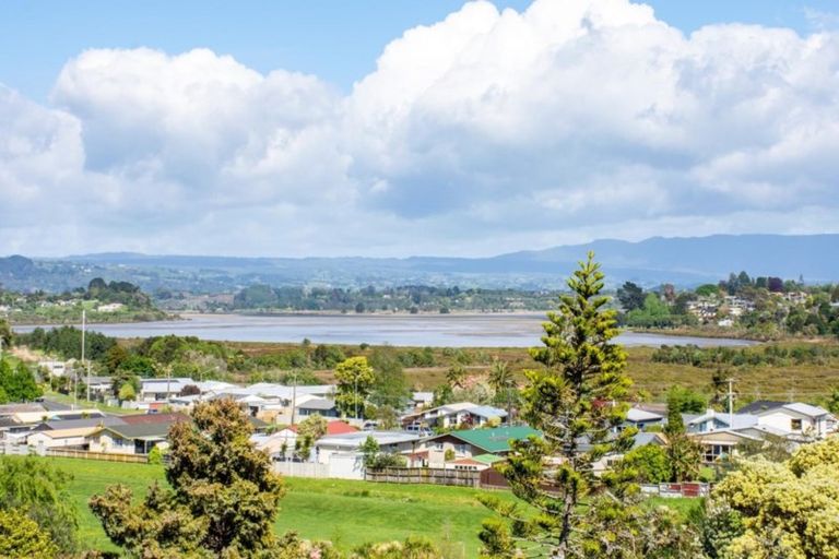 Photo of property in 27 Carlton Street, Bellevue, Tauranga, 3110