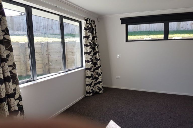 Photo of property in 31 Raithburn Terrace, Pokeno, 2402