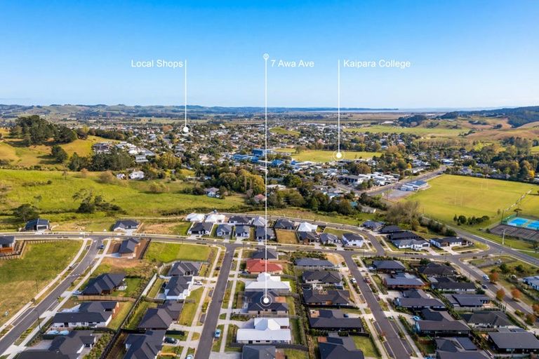 Photo of property in 7 Awa Avenue, Helensville, 0800