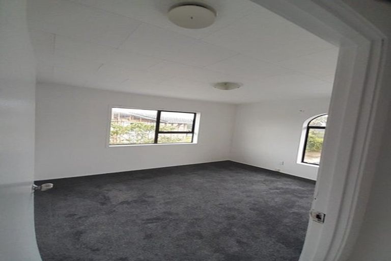 Photo of property in 30 Royal Road, Massey, Auckland, 0614