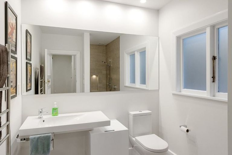 Photo of property in 79 Cashmere Road, Cashmere, Christchurch, 8022