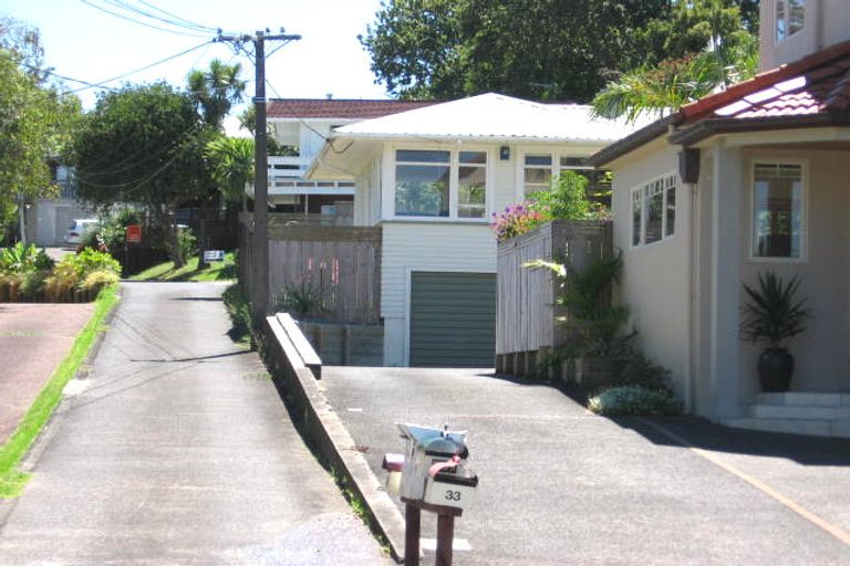 Photo of property in 2/33 Wolsley Avenue, Milford, Auckland, 0620