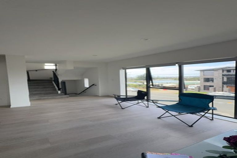 Photo of property in 20a Gilliam Street, New Lynn, Auckland, 0600