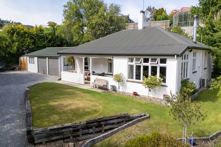 Photo of property in 9 Old Bridge Road, Bridge Hill, Alexandra, 9320