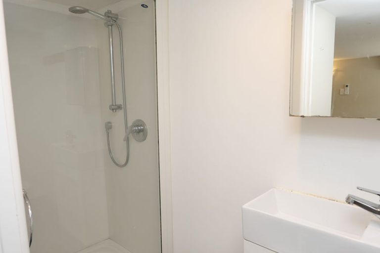 Photo of property in 311b Karori Road, Karori, Wellington, 6012