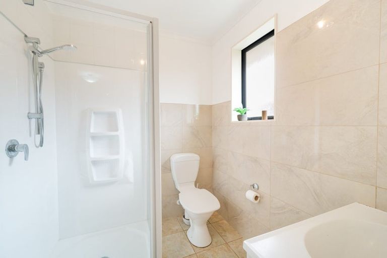 Photo of property in 47 Branigan Parade, Kelvin Grove, Palmerston North, 4414