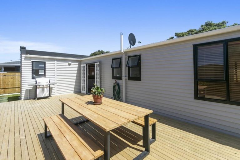 Photo of property in 9b Fergusson Street, Waterloo, Lower Hutt, 5011