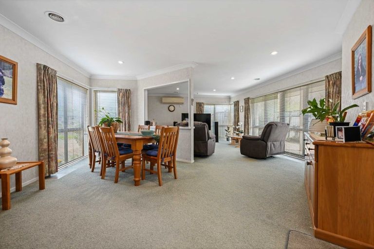 Photo of property in 13 Moverley Place, Pukete, Hamilton, 3200
