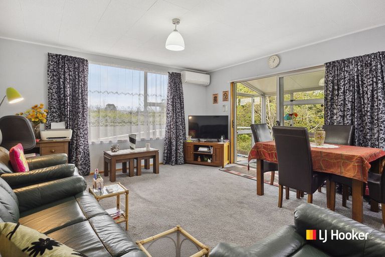 Photo of property in 2d Rennie Street, Green Island, Dunedin, 9018