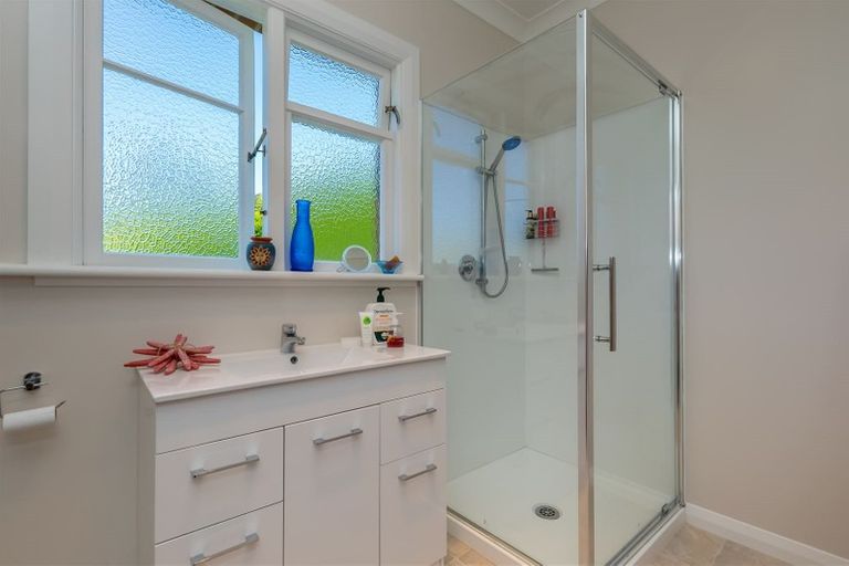 Photo of property in 1 Jane Street, Macandrew Bay, Dunedin, 9014