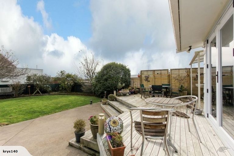 Photo of property in 60 Tukapa Street, Westown, New Plymouth, 4310