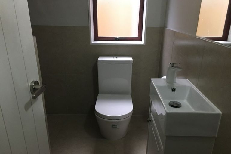 Photo of property in 48 Hughs Way, Flat Bush, Auckland, 2019