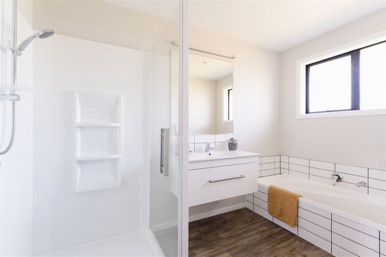 Photo of property in 43 Awa Toru Drive, Fairfield, Dunedin, 9018